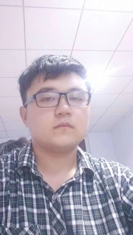 颜色不一样的黄的第一张照片--鞍山相亲服务中心