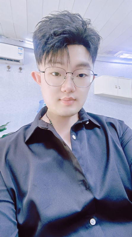 赵财进宝的第二张照片--鞍山相亲服务中心