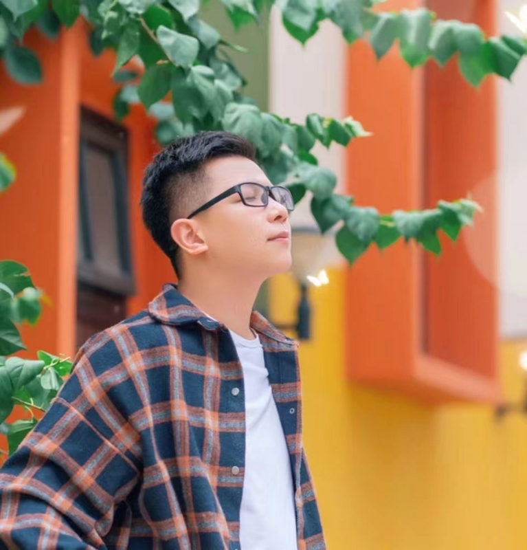 版本之子的第一张照片--鞍山相亲服务中心