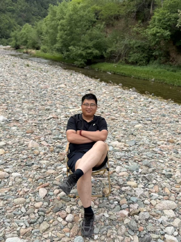 杨先生的第一张照片--鞍山相亲服务中心